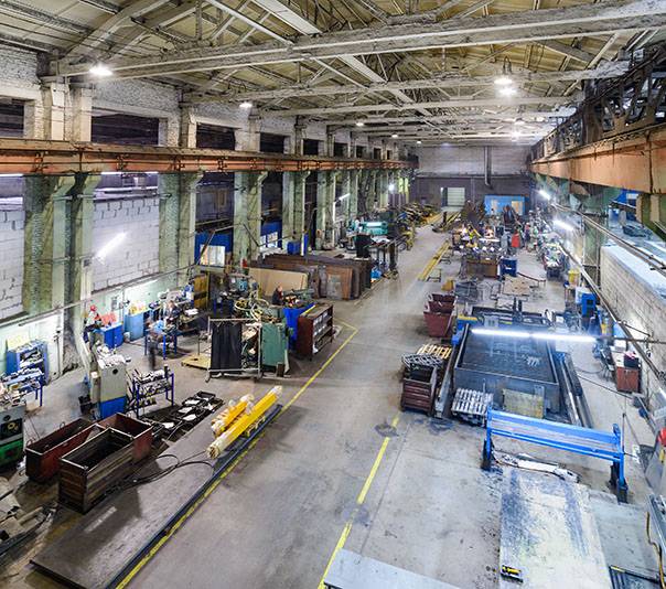 Workshop on production of handling removable devices. Welding and machining unit.