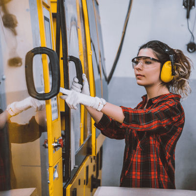 manufacturer on shopfloor